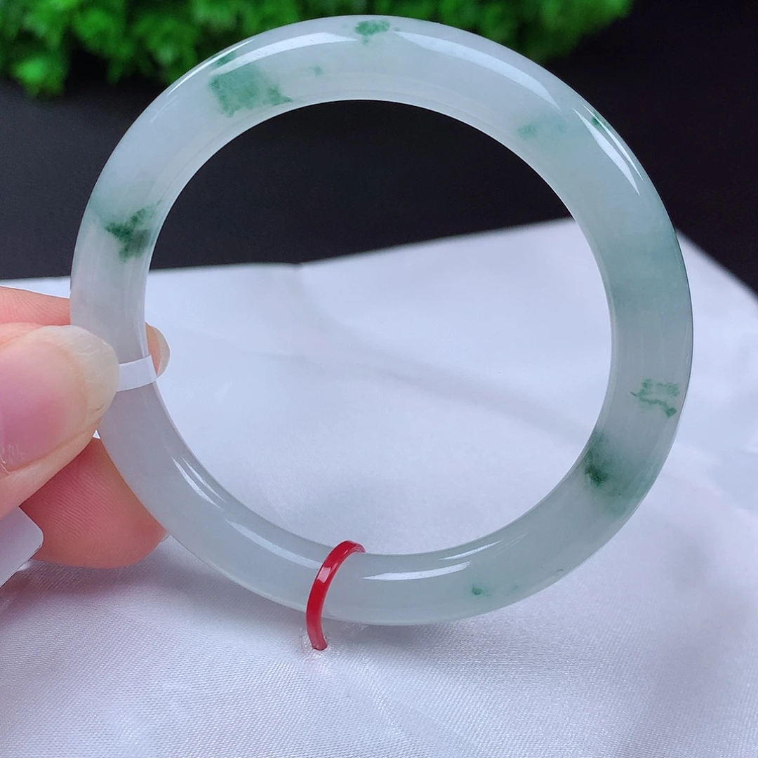 翡翠手镯未镶嵌52圈口686008