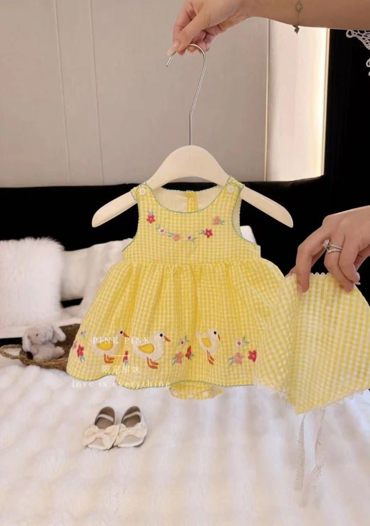 【小黄鸭】婴儿夏装薄款包屁衣新生儿衣服女宝宝连体衣套装