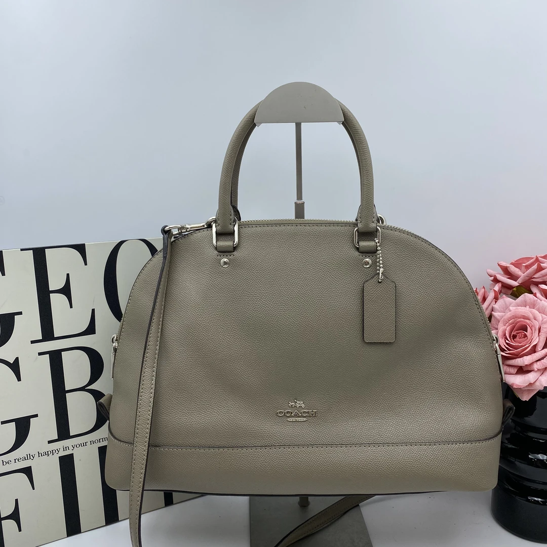 95新 COACH/蔻驰 17986 斜挎包