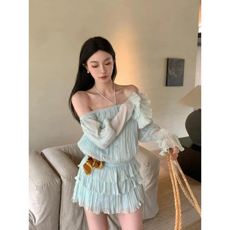 2025春季新款时尚连衣裙气质显瘦性感辣妹露肩设计甜美洋气连衣裙