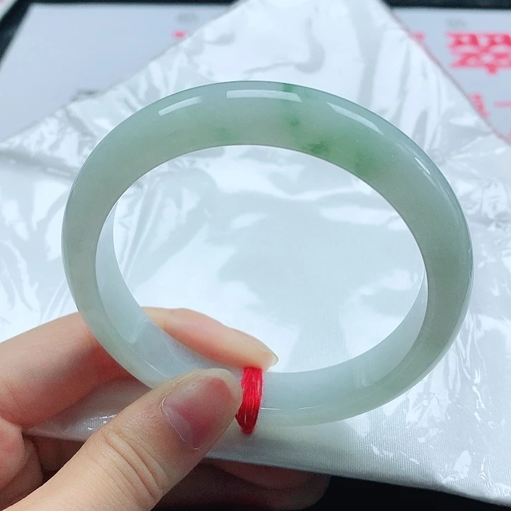 翡翠手镯未镶嵌翡翠手镯58