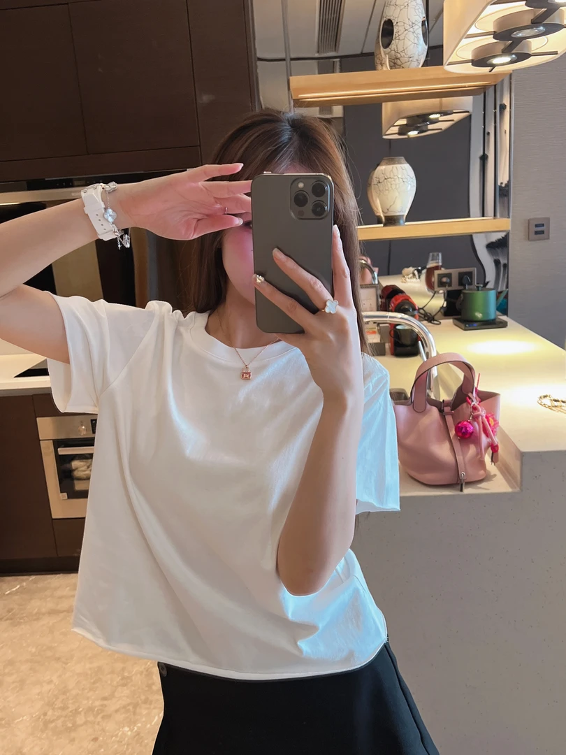 xxxwxz王希之   纯白/休闲正肩中线卷边短袖T恤#z1537