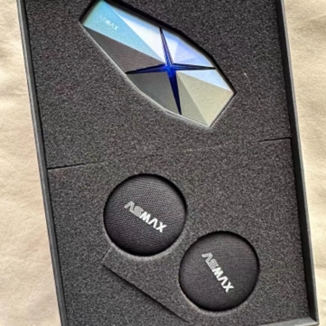 ASMAX F1 pro 头盔蓝牙耳机