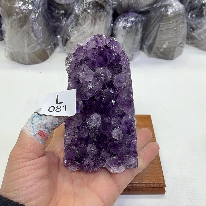 水晶摆件未镶嵌天然紫水晶