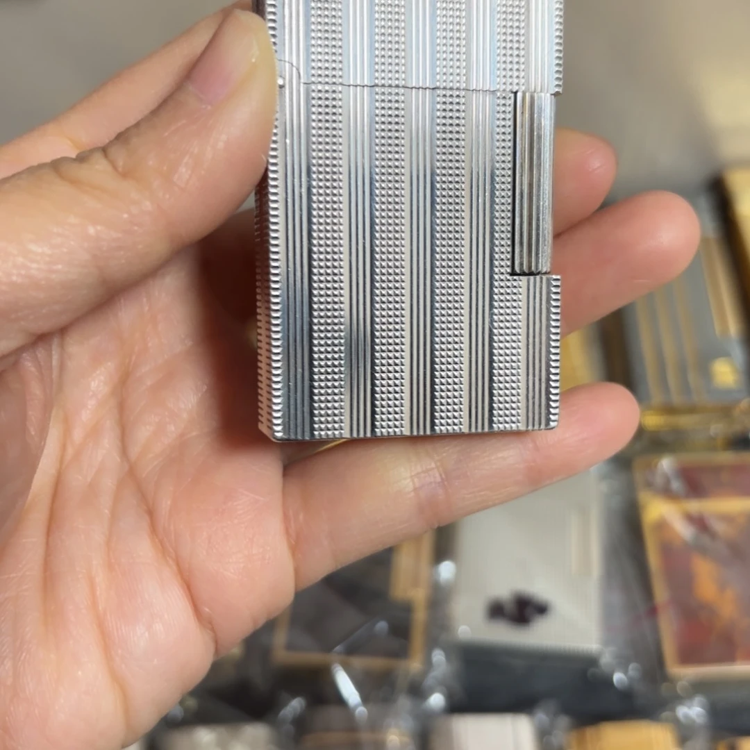 都登卡中古打火机