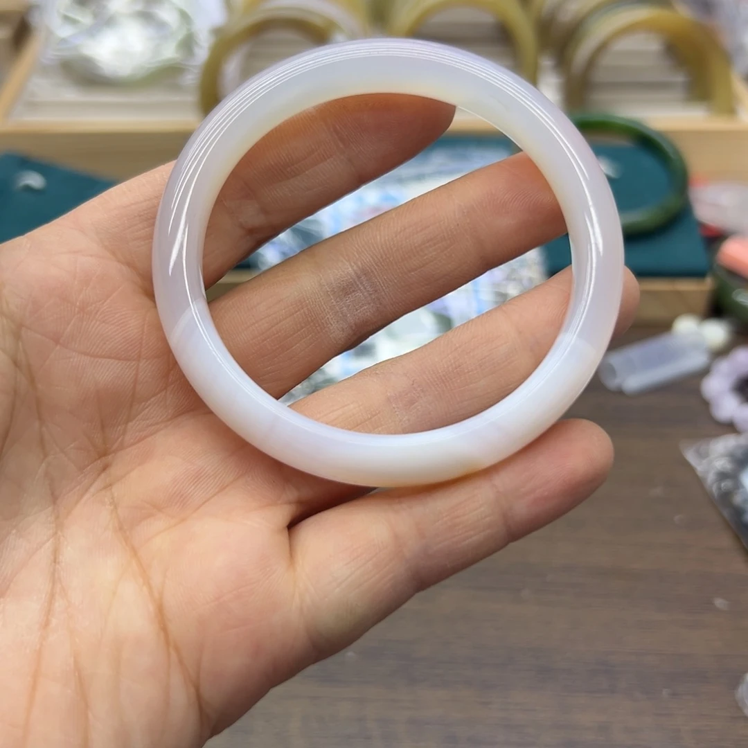 玛瑙/玉髓未镶嵌手镯58.2圈围028