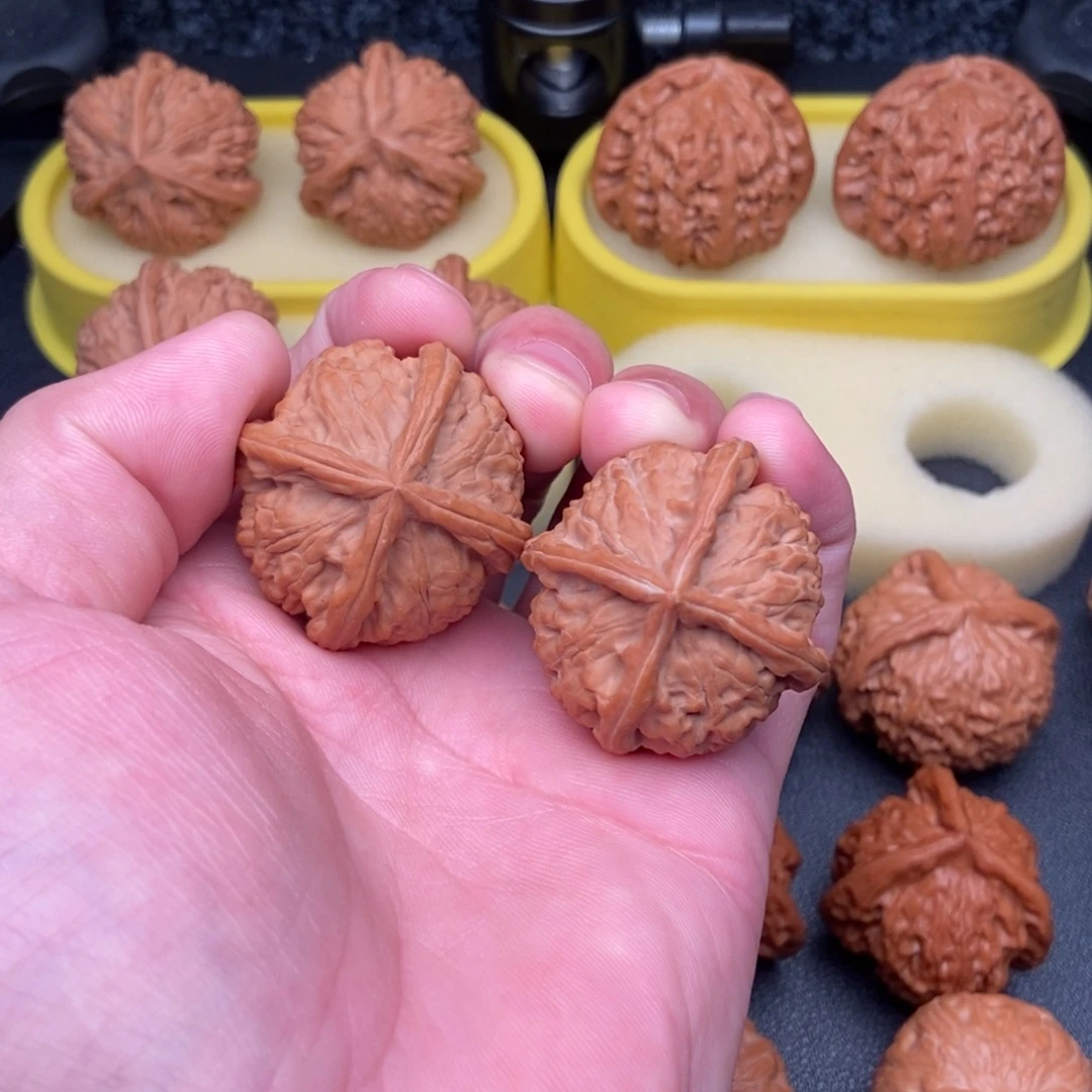 傻***把件文玩核桃四棱37