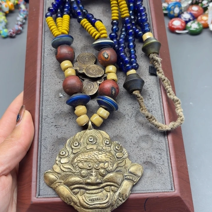 琉璃颈饰琉璃琉璃79