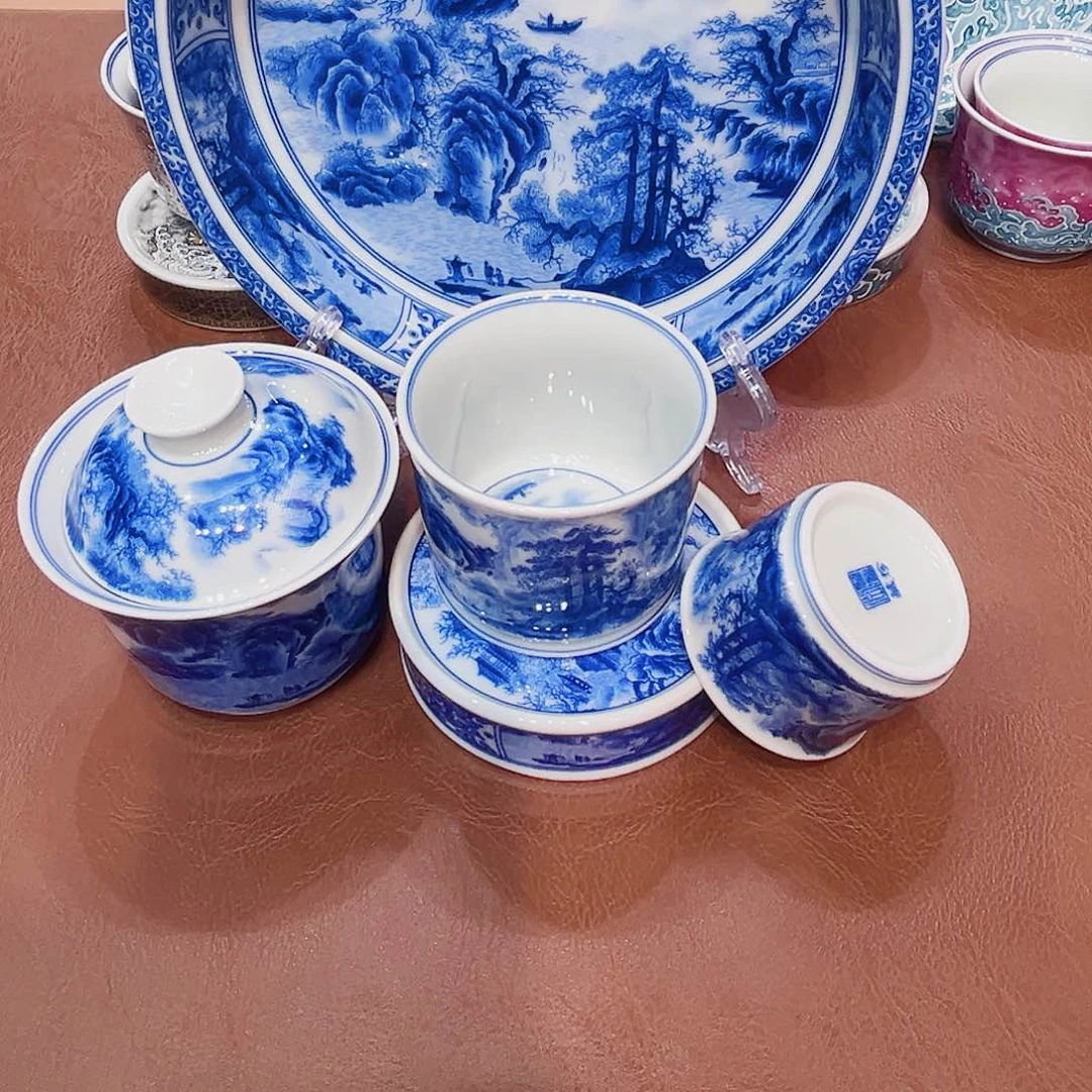 摆件景德镇陶瓷研究所从事生产经营