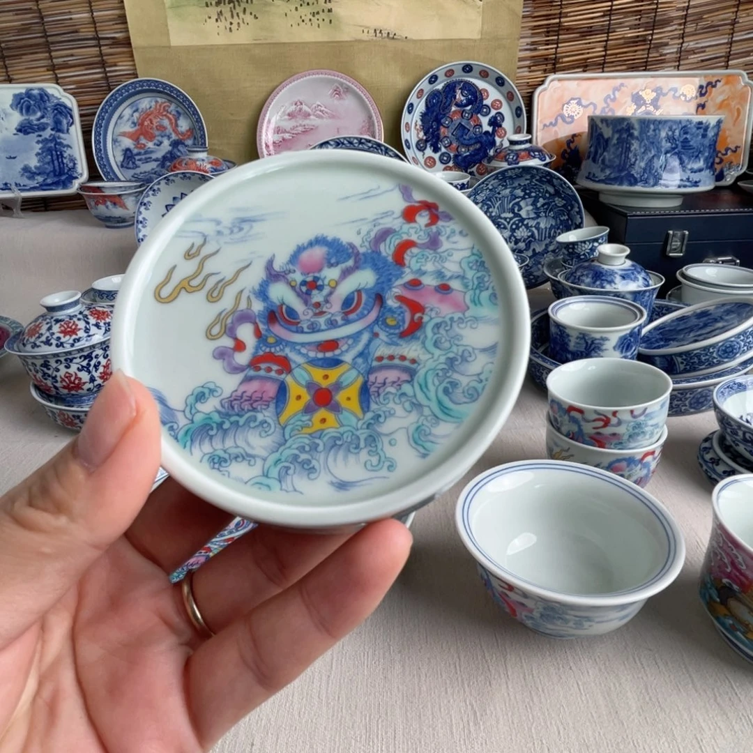 咖***屋景德镇瓷器收藏品
