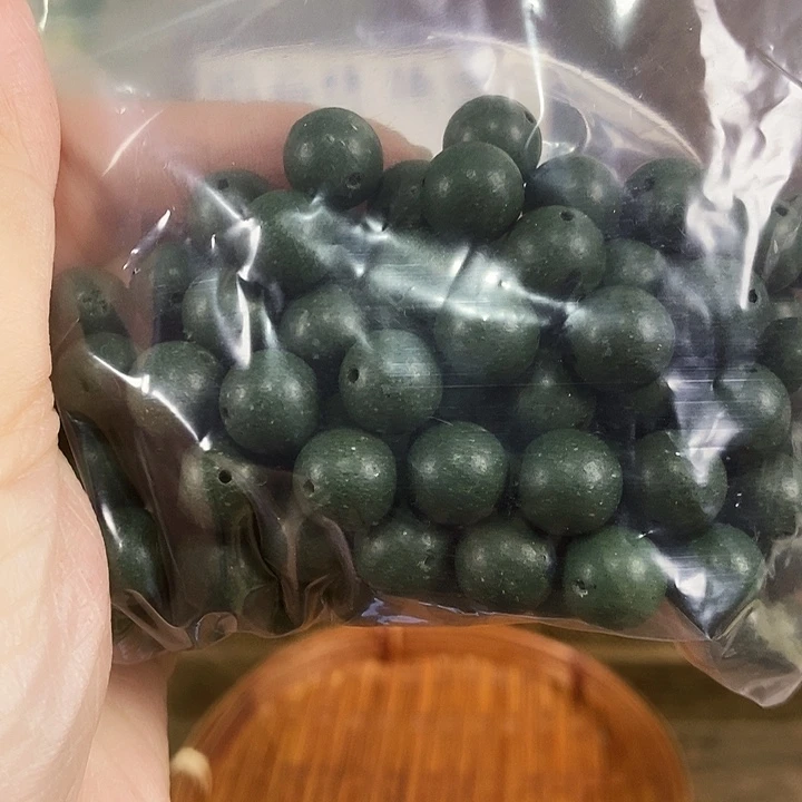 灵韵清竹1.0到手52克打底微瑕