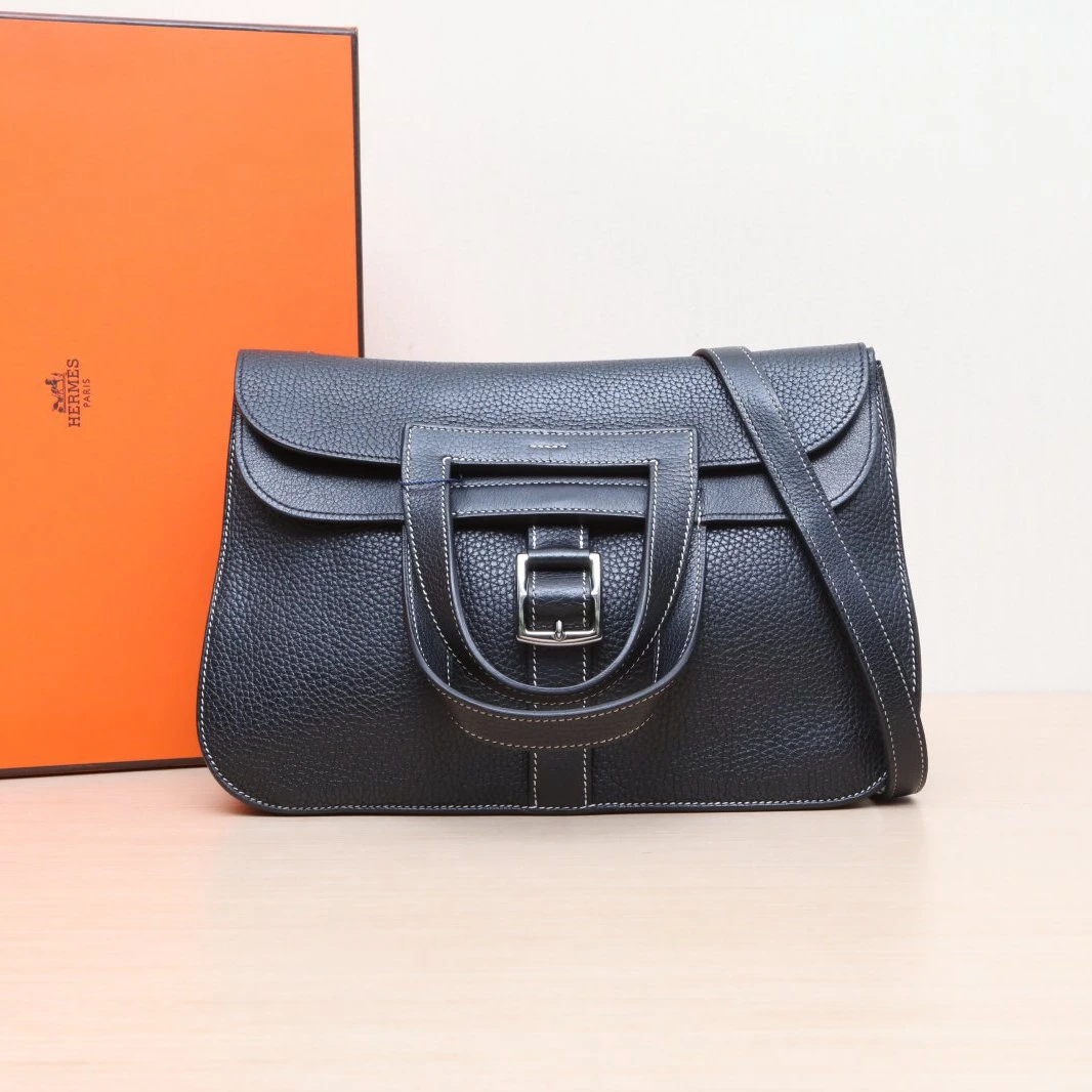 95新 Hermes/爱马仕 大头活动 Halzan 31 黑色 TC皮 X刻 银扣 包