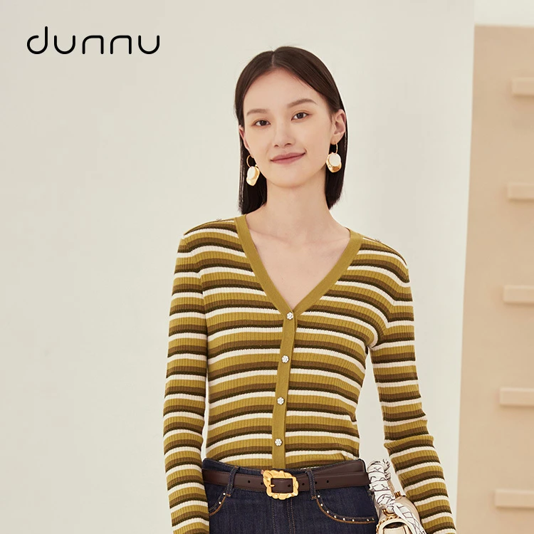 敦奴条纹针织奶奶衫DR372123