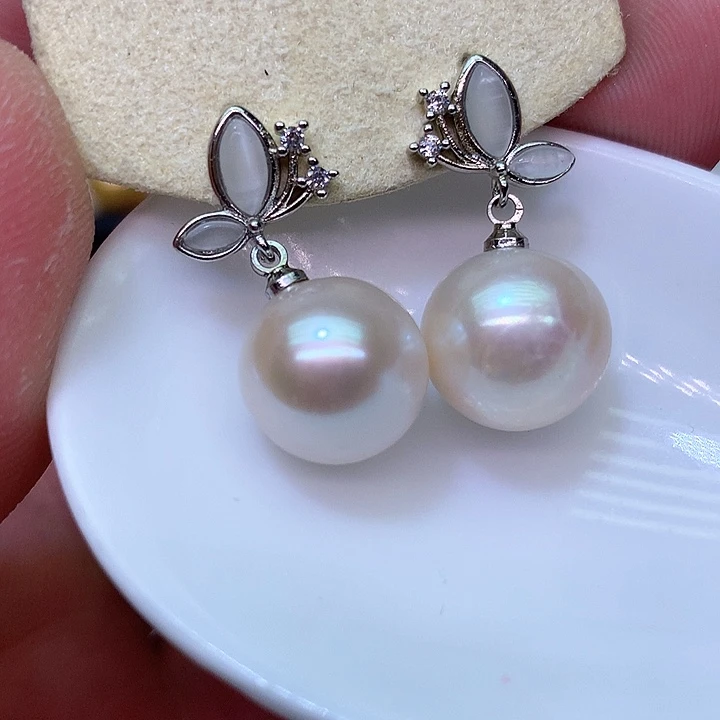 银S925镶嵌耳饰淡水珍珠