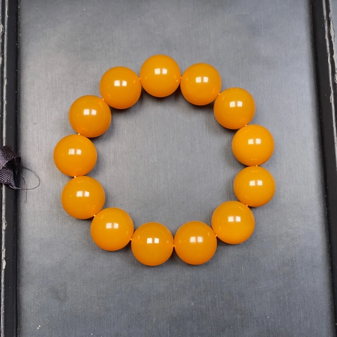 Q***哥石英质玉（缅黄）未镶嵌颈饰