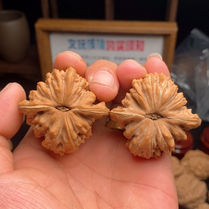 文玩核桃吊坠43楼子
