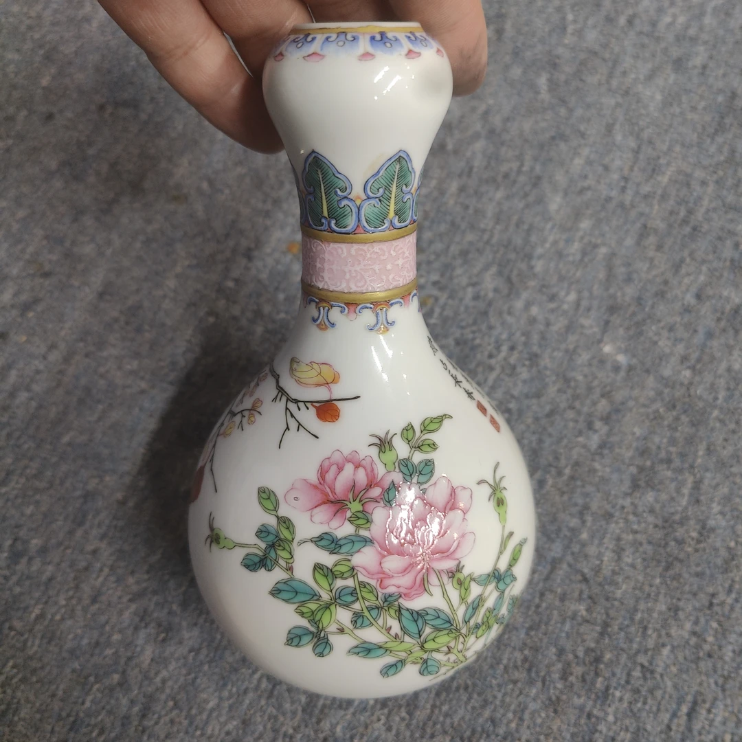 古陶瓷粉彩牡丹花鸟蒜头瓶