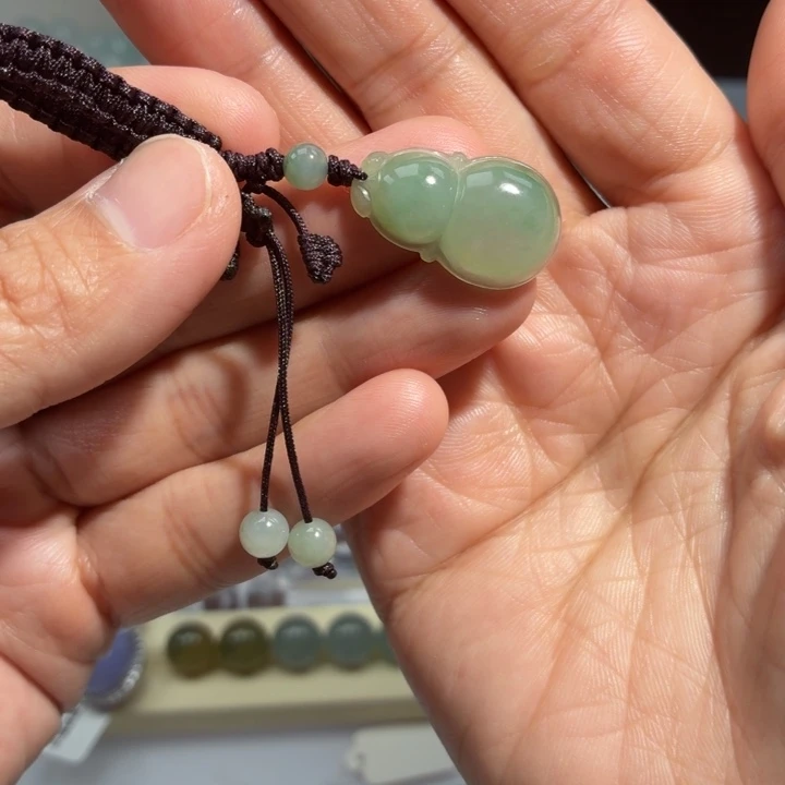 翡翠未镶嵌颈饰翡翠天然A货挂坠