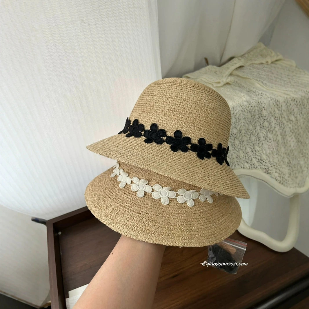赫本风遮阳草帽女夏季出游度假小清新太阳花可折叠盆帽沙滩渔夫帽