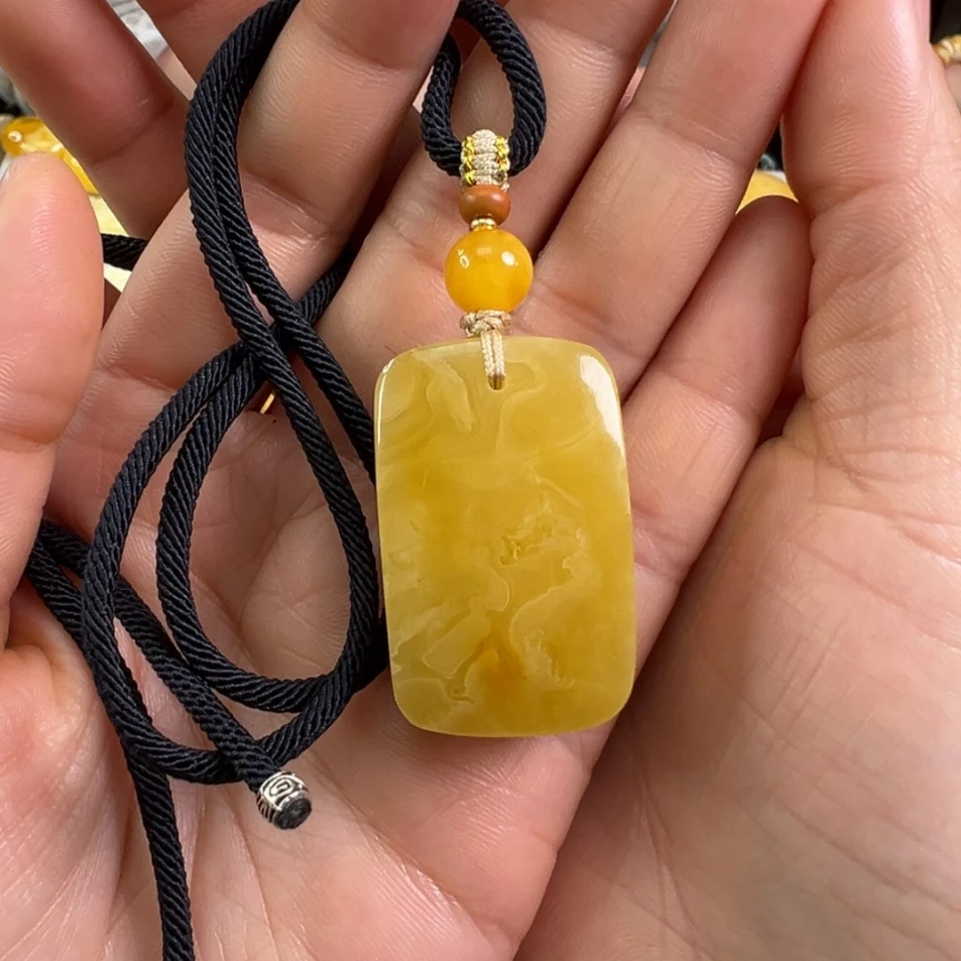 蜜蜡裸石未镶嵌蜜蜡