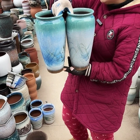 口13高31瑕疵盆子。