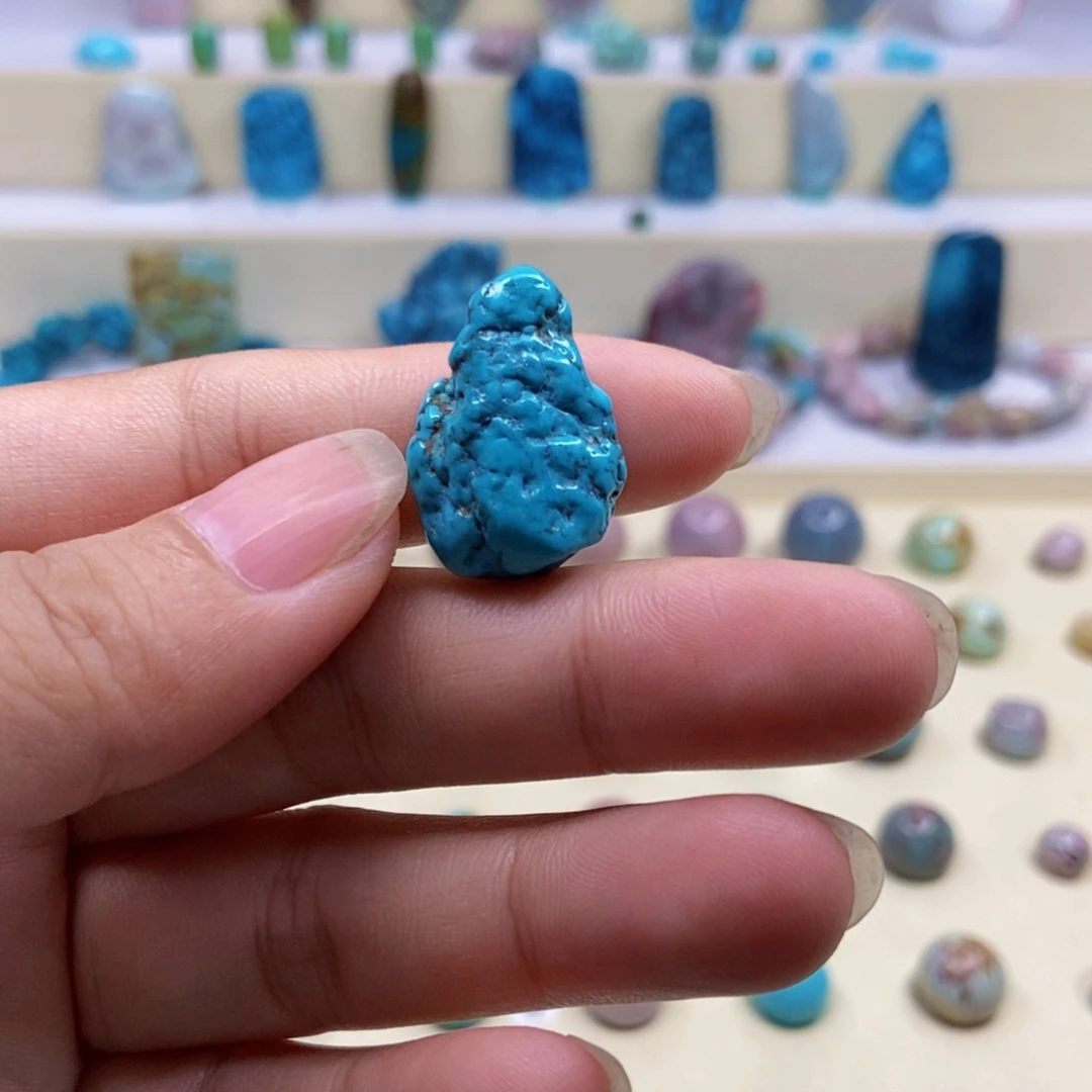 【闪购商品】未镶嵌绿松石珠宝奇石