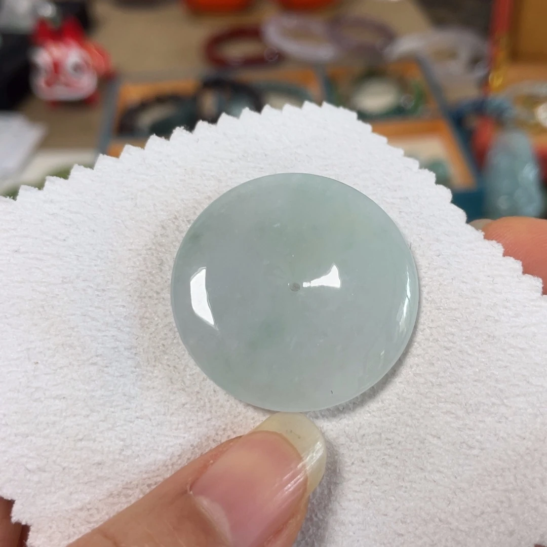 翡翠未镶嵌颈饰直径34