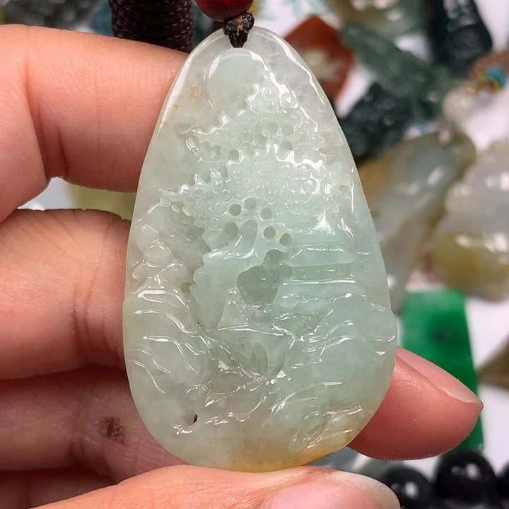 翡翠未镶嵌颈饰翡翠