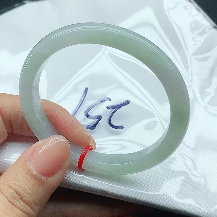 未镶嵌手镯翡翠257