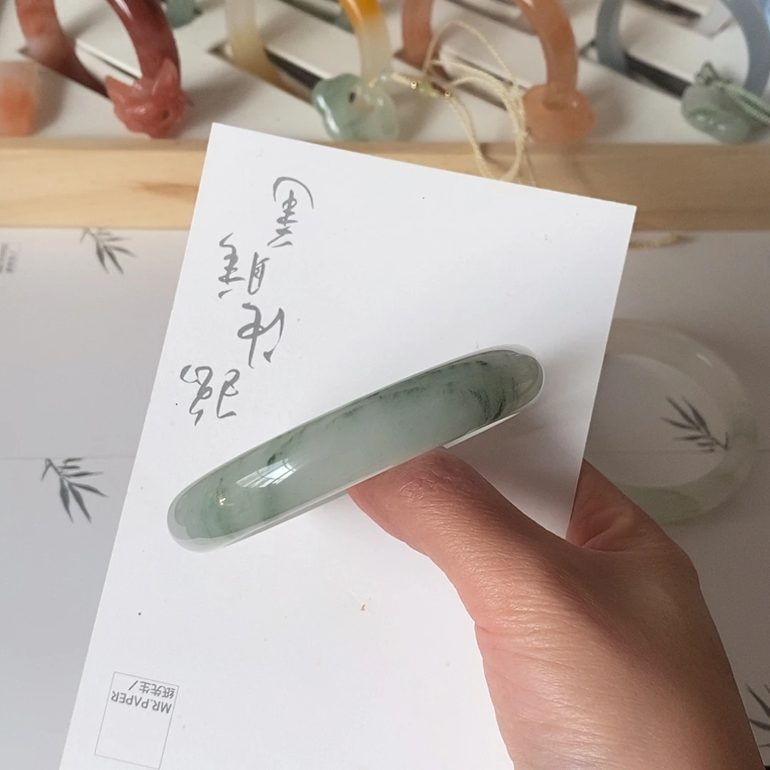 石英质玉未镶嵌天山翠意境飘花