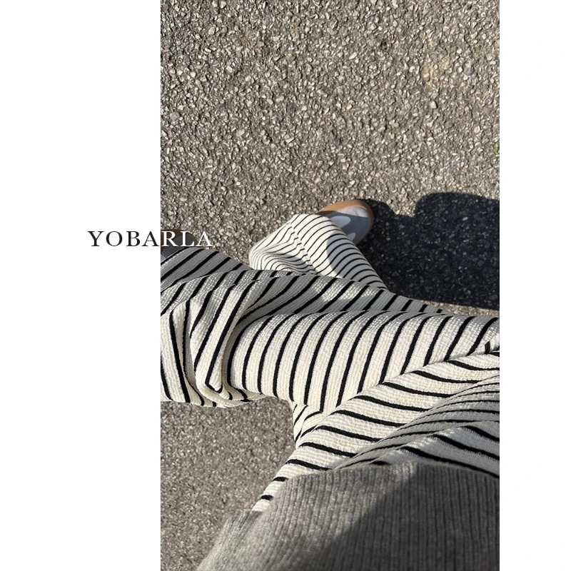 白色条纹直筒休闲裤女秋冬加绒大码胖mm宽松显瘦慵懒垂感阔腿裤子
