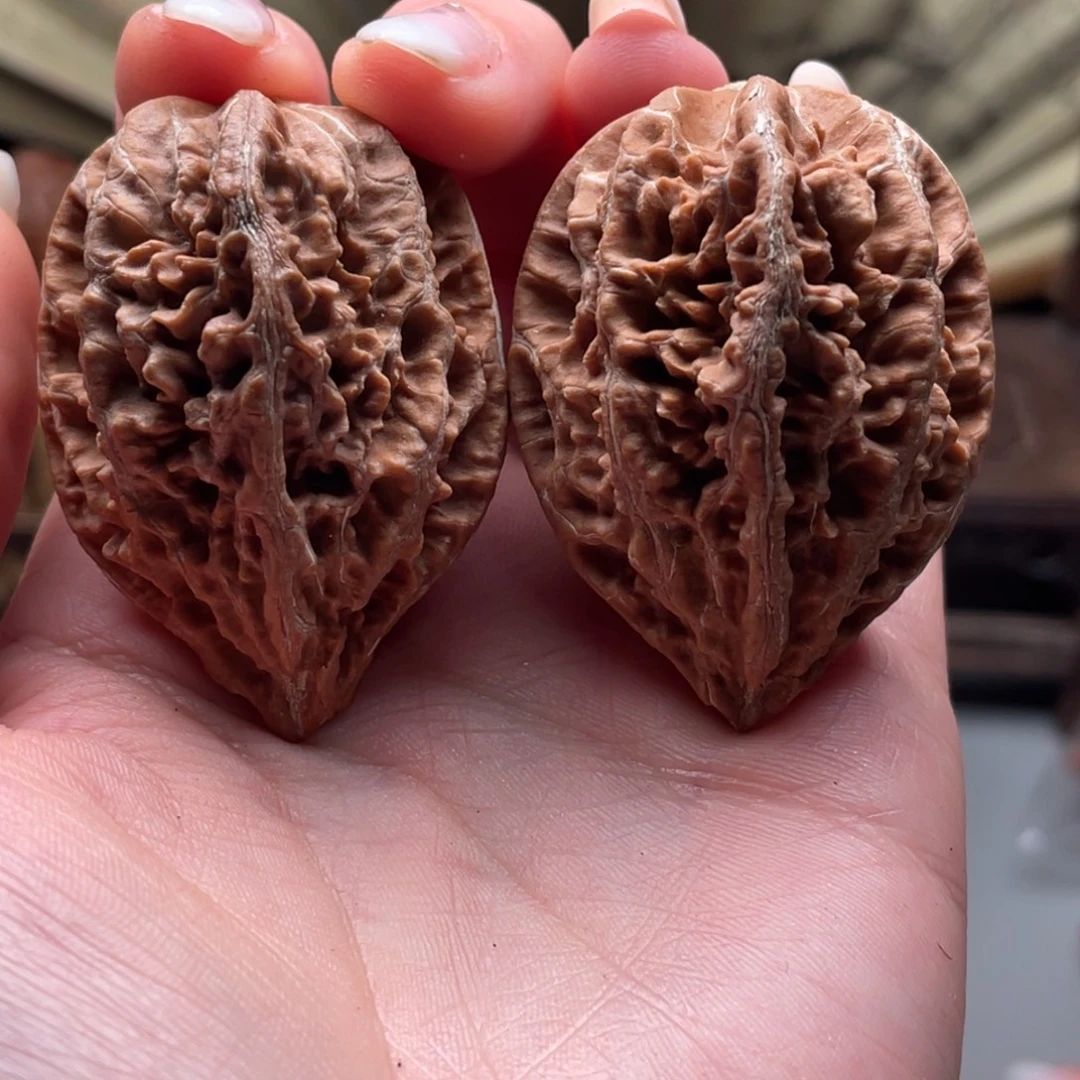 文玩核桃把件楸刀鱼64