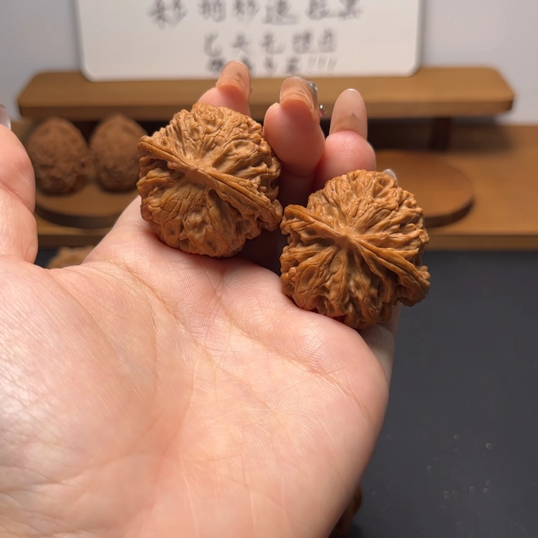 文玩核桃把件苹果园39