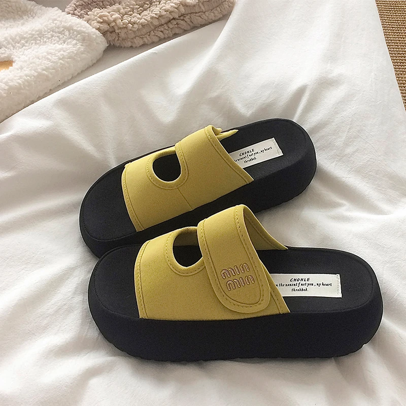 超火魔术贴厚底拖鞋女夏季外穿2025新款一字凉拖鞋小个子增高凉鞋