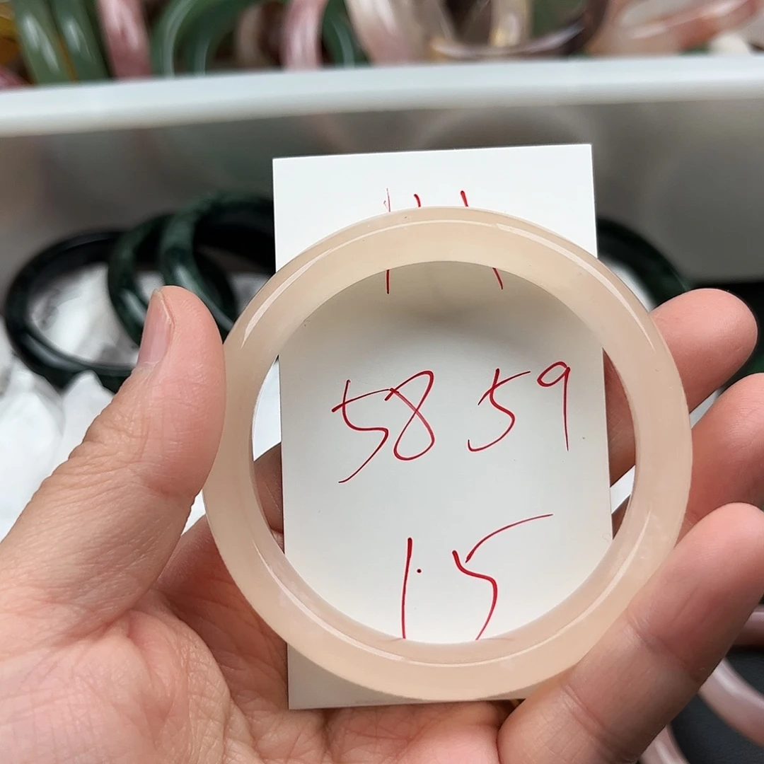 石英质玉未镶嵌手镯14