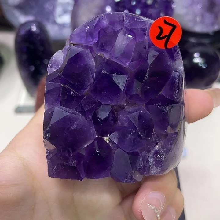 紫晶大型摆件（非配饰）未镶嵌