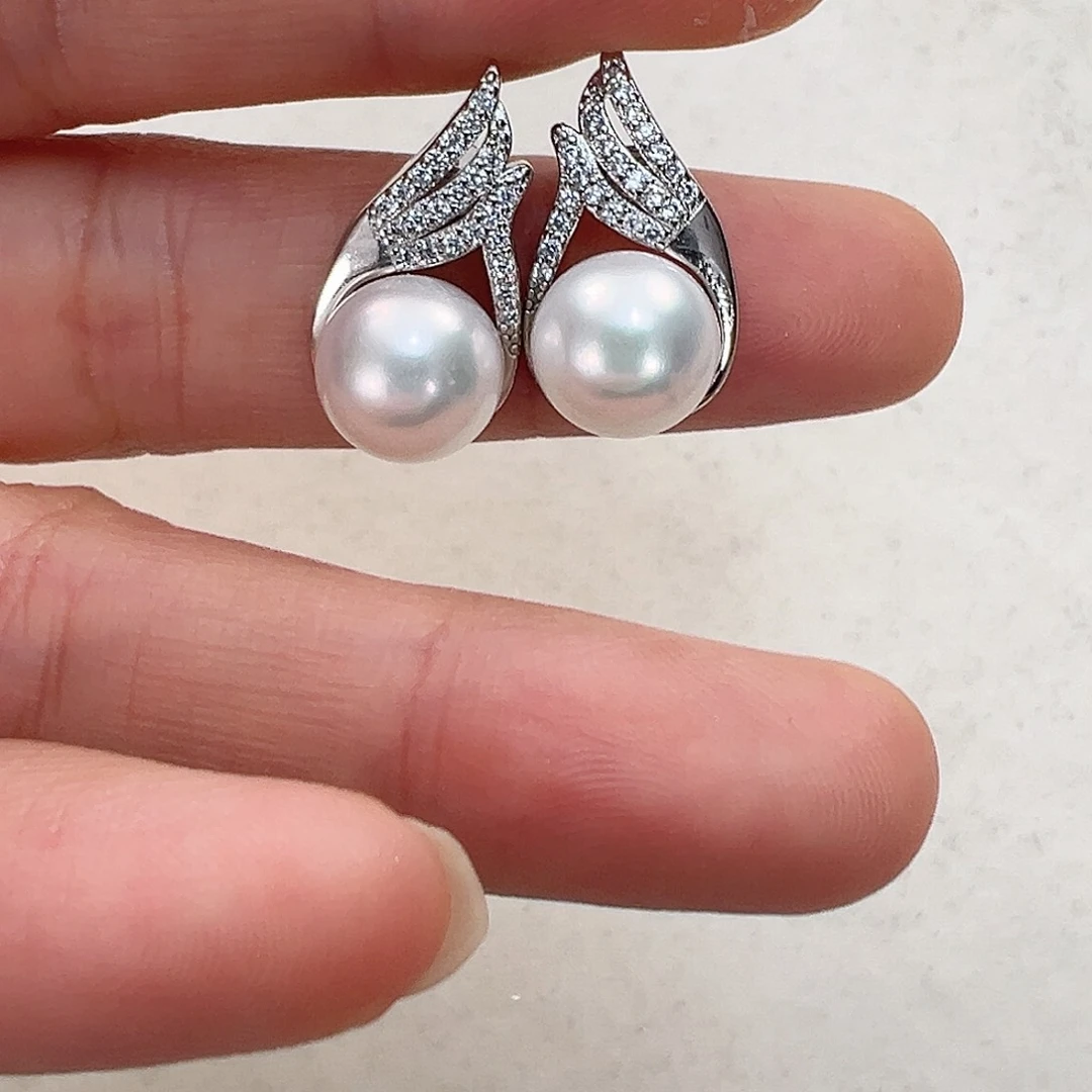 淡水珍珠耳饰未镶嵌