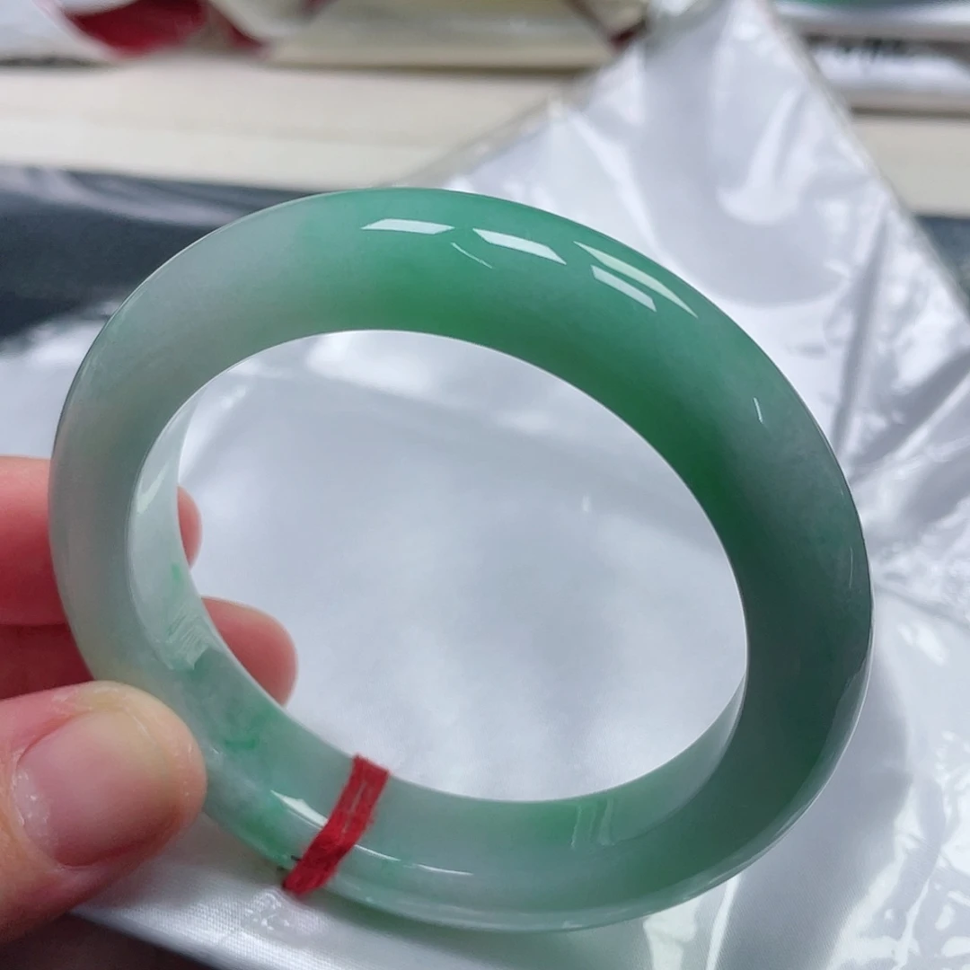 未镶嵌手镯翡翠缅甸翡翠