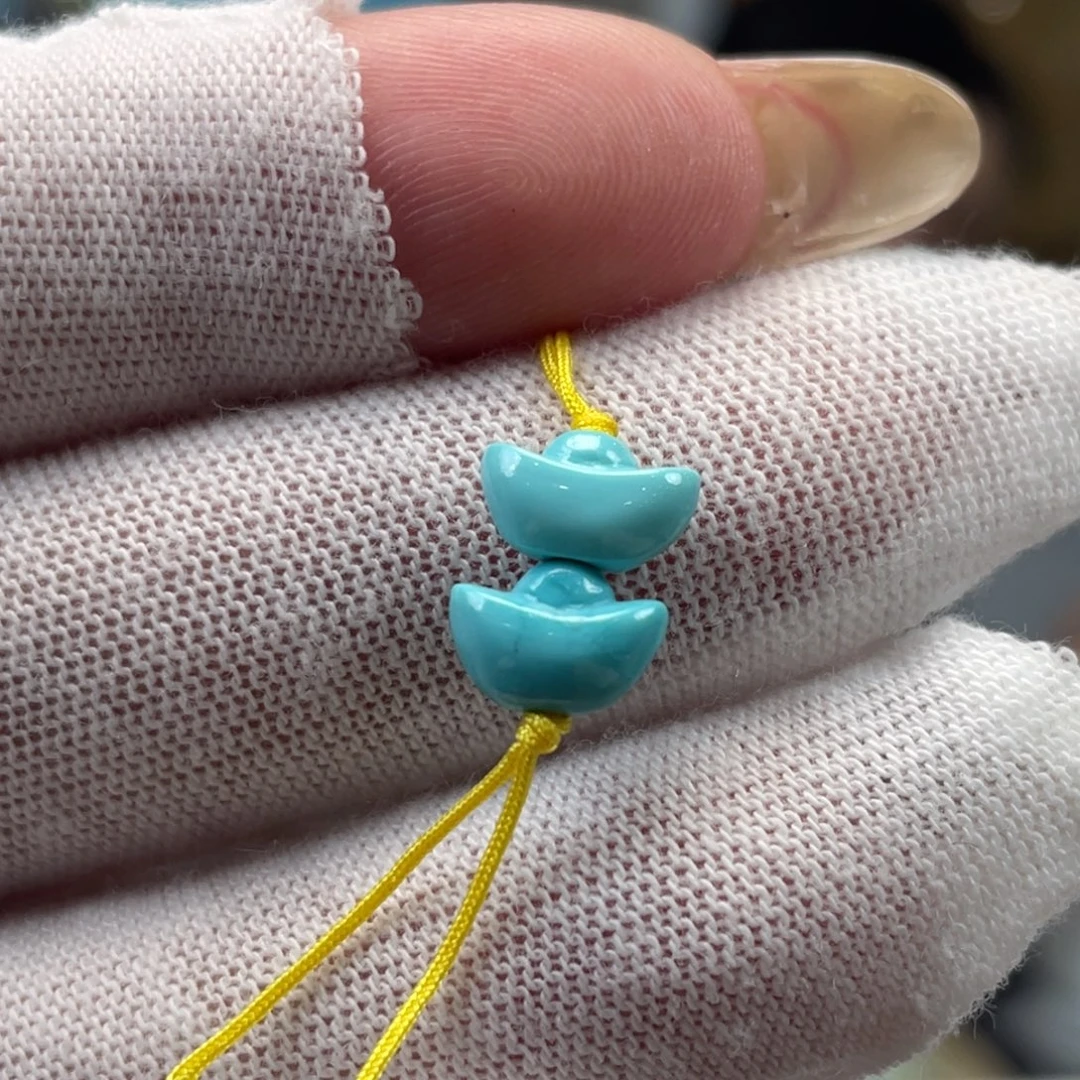 绿松石未镶嵌挂件