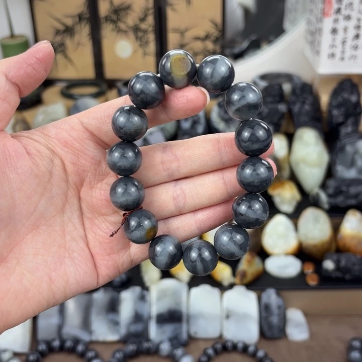 和田玉未镶嵌手链