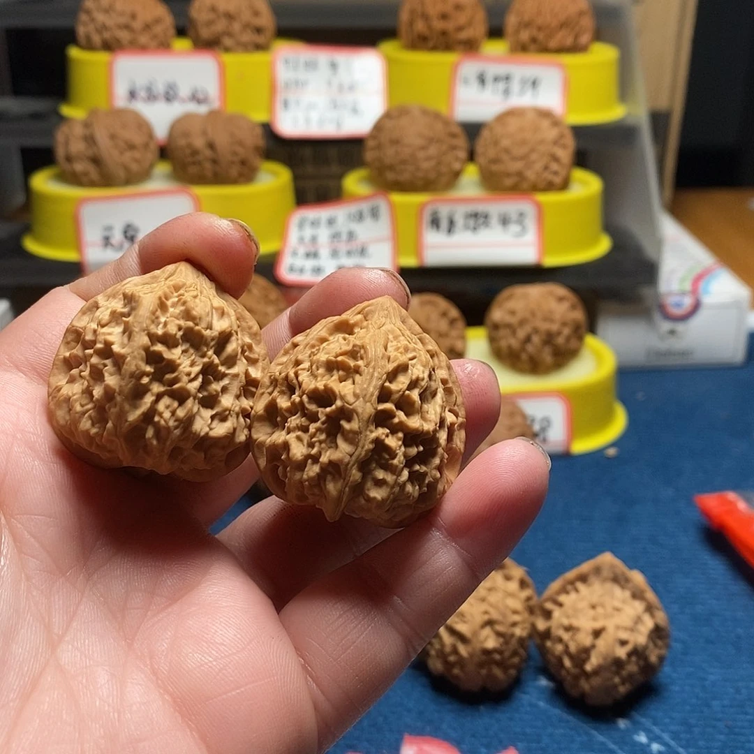 文玩核桃吊坠f***m马蹄