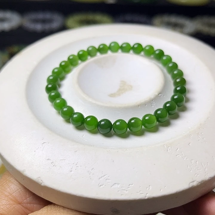 和田玉未镶嵌手串