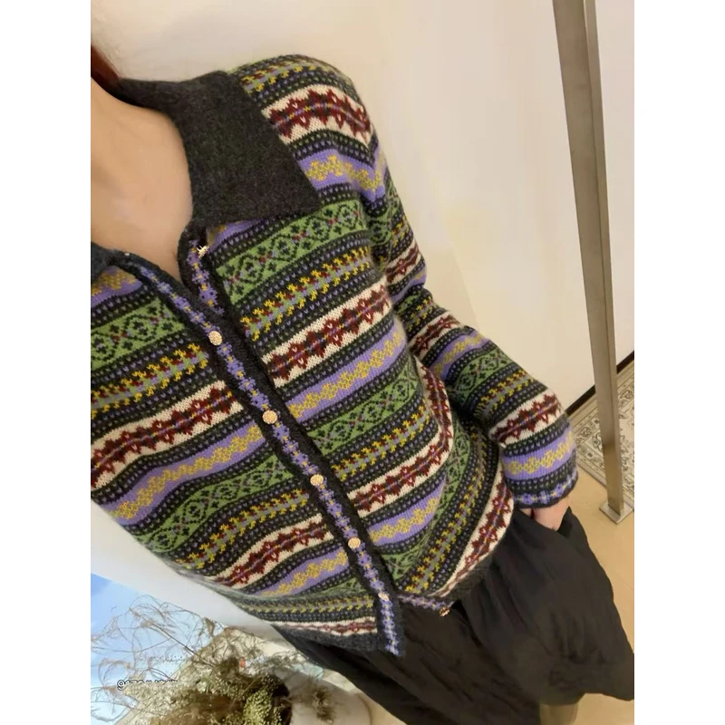 9170-3582 复古提花宽松圆领绿色针织衫开衫