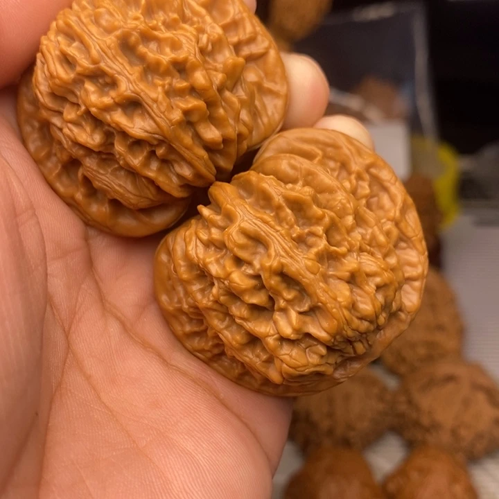 把件桃核南****园四座楼42