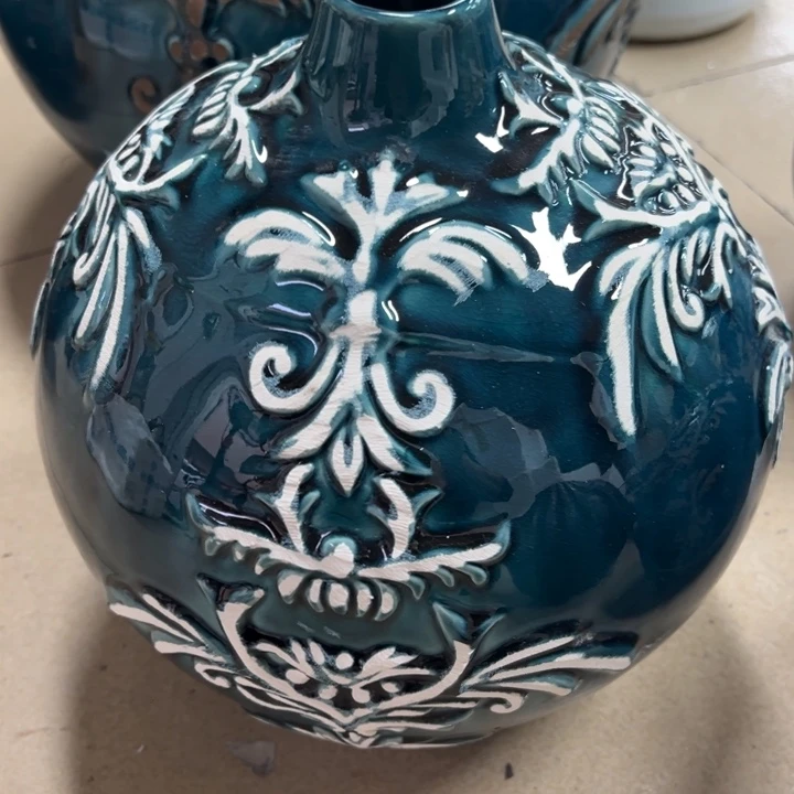 瓷片微瑕隐瓷。。。。。。。。。。。。。