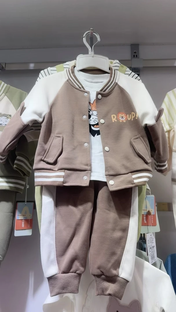 秋季三件套A类普通外套上衣运动裤