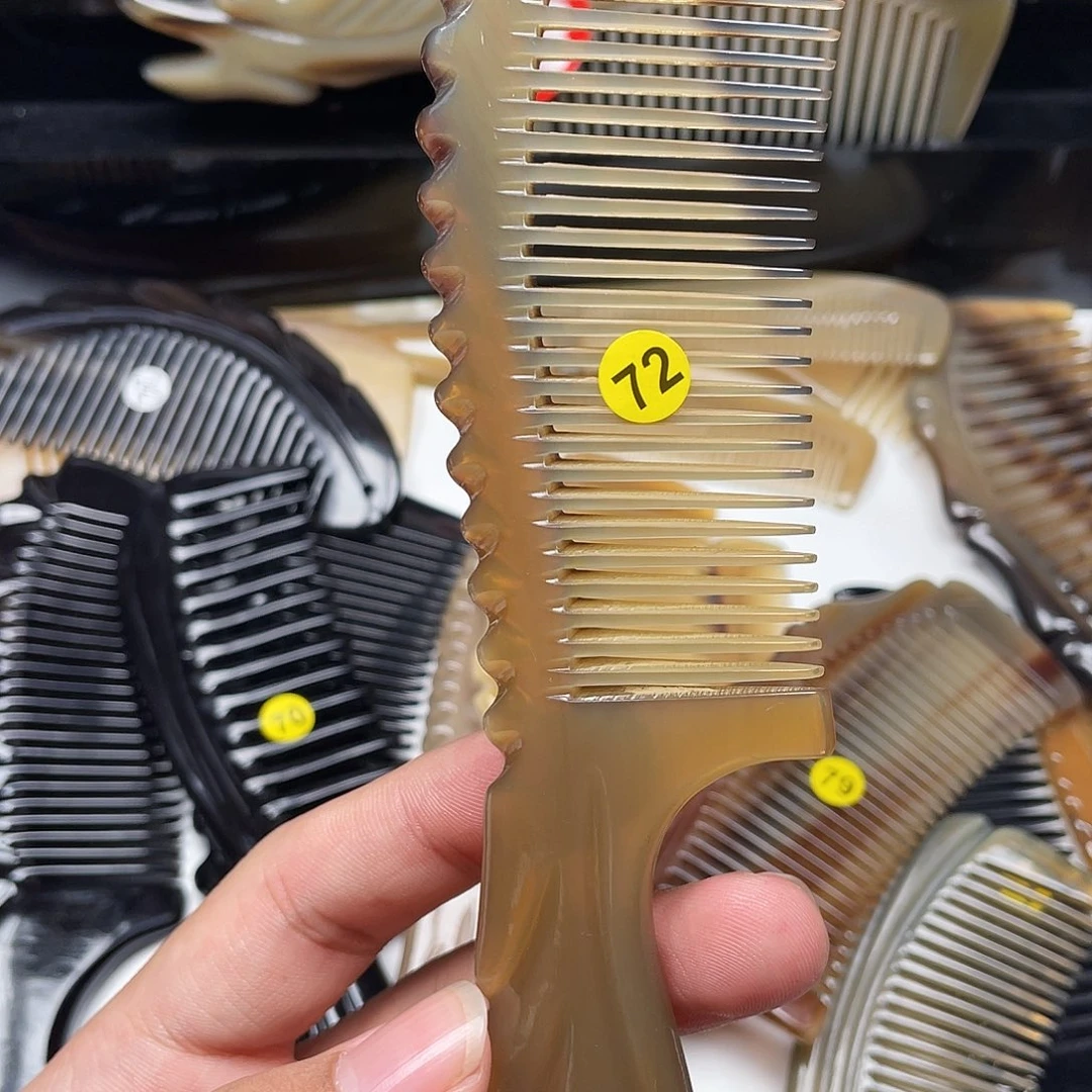 牛角纯手工制作牛角梳