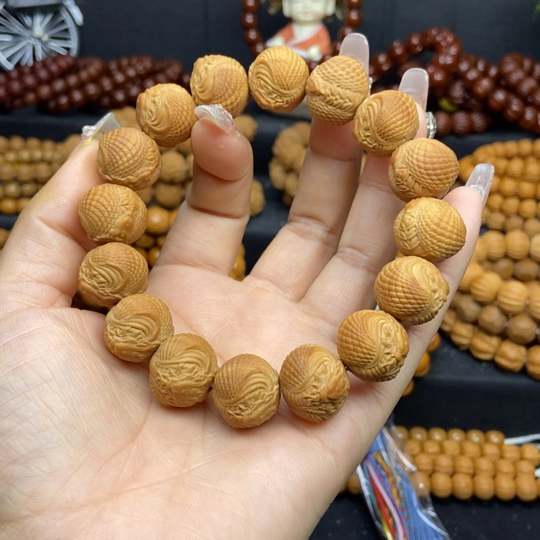 猴头核桃吊坠忆****春蛇王手串