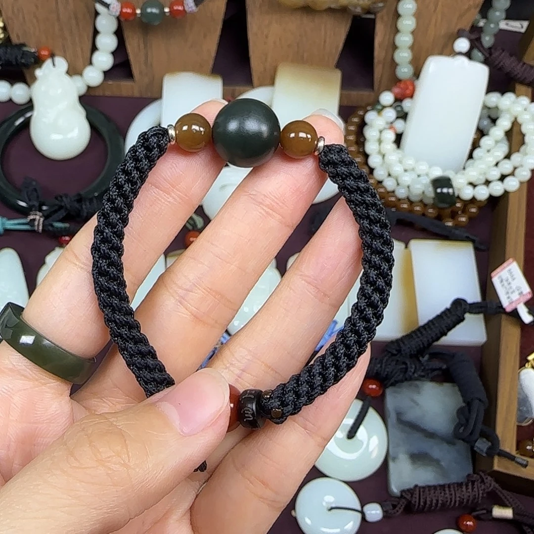 和田玉未镶嵌手链