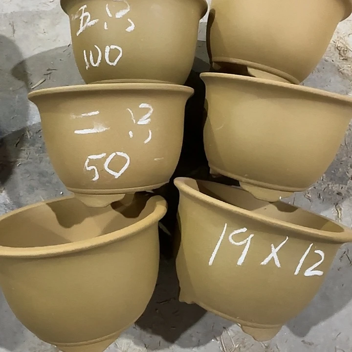 19×12六只黄段泥小号